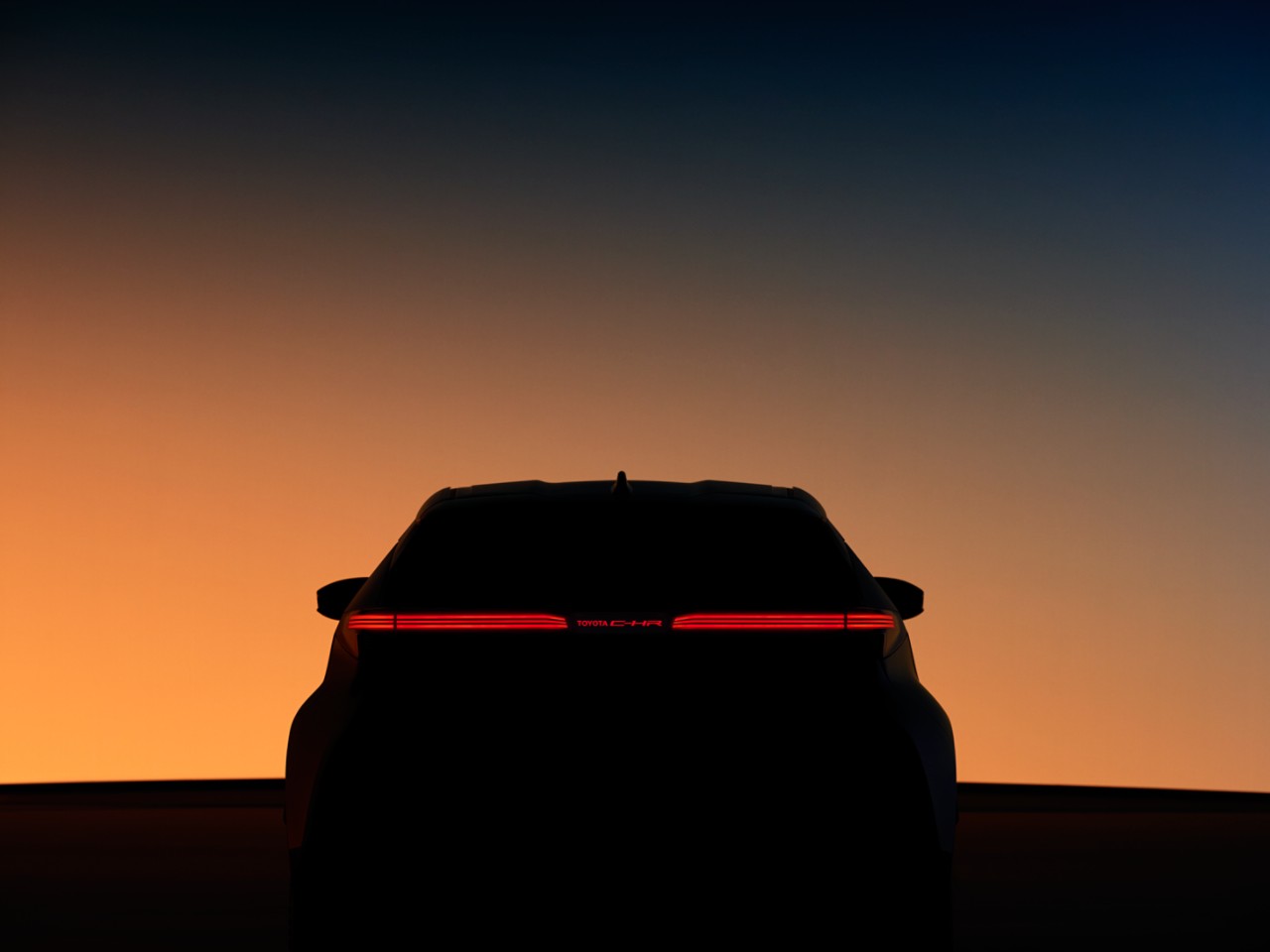  új  Toyota C-HR