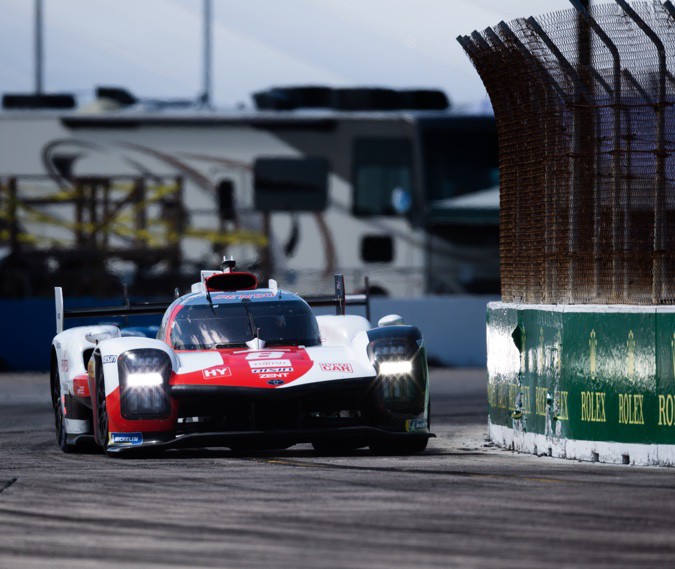 1000 MILES OF SEBRING