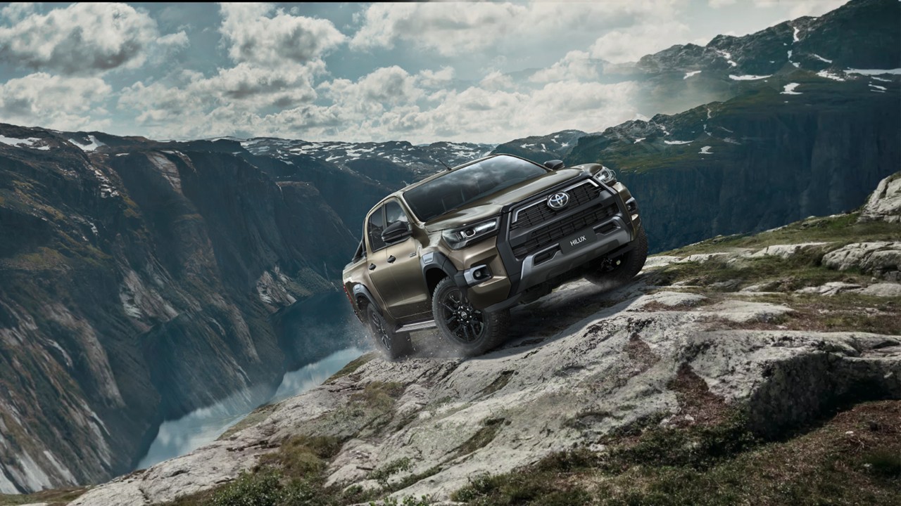 1600x900_Hilux