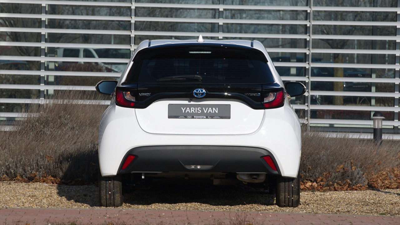 Yaris Van