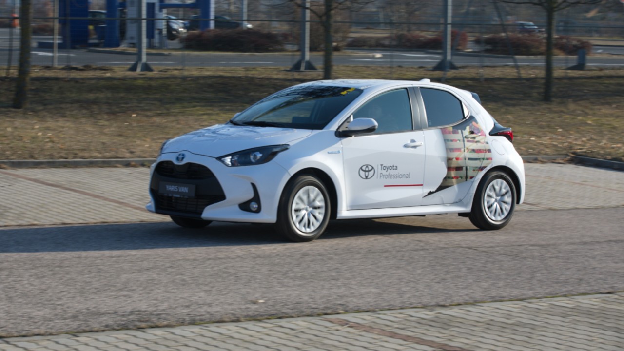 Yaris Van