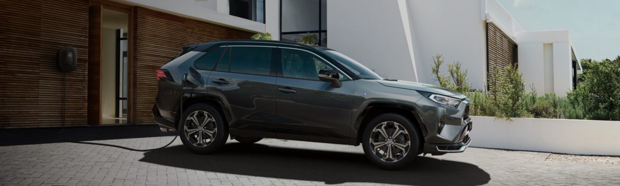 MIÉRT ÉRDEMES A TOYOTA GYORSTÖLTŐIT VÁLASZTANI?