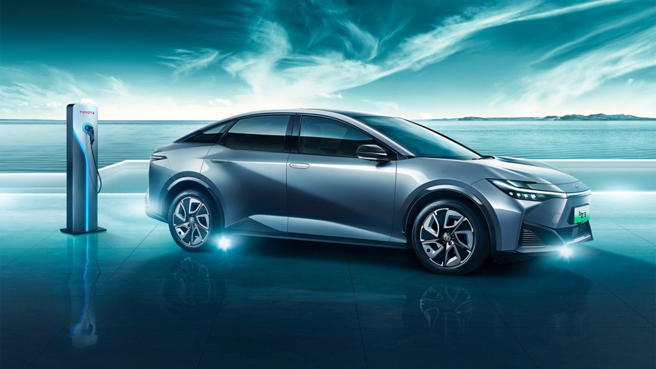 bZ3 néven érkezik a Toyota második dedikáltan akkumulátoros elektromos autója